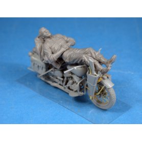 Mini Art 35176 Rest on motorcycle