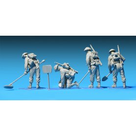 Mini Art 1:35 British royal engineers