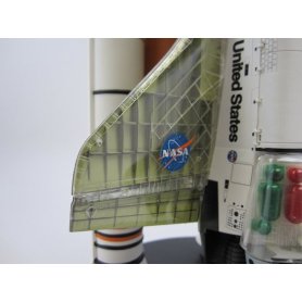 Dragon 1:144 Space Shuttle Discovery w/Solid Rocket Booster