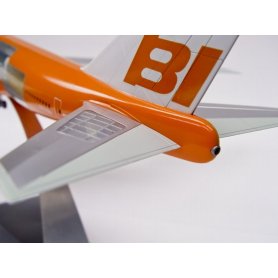 D47011 1:144 BRANIFF 747-127