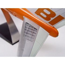 D47011 1:144 BRANIFF 747-127