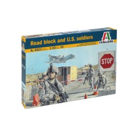 Italeri 1:35 Road block and US soldiers