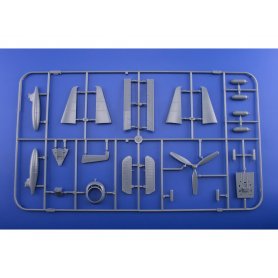 Eduard 1:48 F6F-5N Nightfighter WEEKEND edition