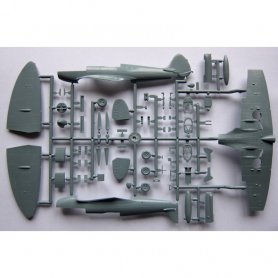 Sword 1:72 Supermarine Seafire Mk. XV late