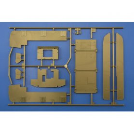 Eduard 1:35 M4A1 Sherman Profipack