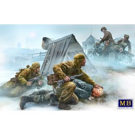 MB 1:35 Crossroad. Eastern front WWII