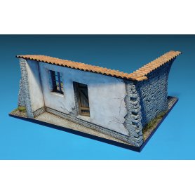 Mini Art 1:35 Italian village diorama