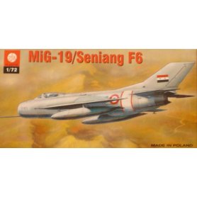Plastyk S-110 MIG-19/SENIANG F6