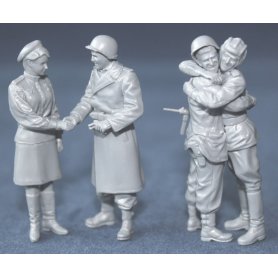 RIICH 1:35 East Meet West Elbe 1945