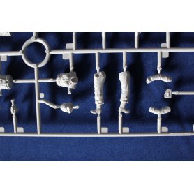RIICH 1:35 WWII British Leader Set Road to Victory