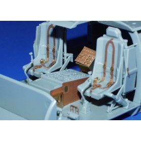 Eduard 1:32 UH-60L interior dla Academy