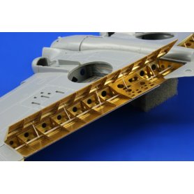 Eduard 1:32 Curtiss P-40E landing flaps dla Hasegawa