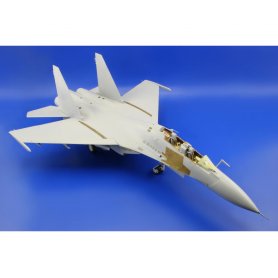 Eduard 1:32 Sukhoi Su-27UB Flanker C exterior dla Trumpeter