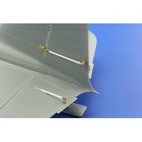 Eduard 1:32 Iljuszyn Il-2 single seater Ski exterior dla Hobby Boss