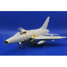 Eduard 1:32 F-100D exterior dla Trumpeter