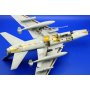 Eduard 1:32 F-100D wheel wells and undercarriage dla Trumpeter
