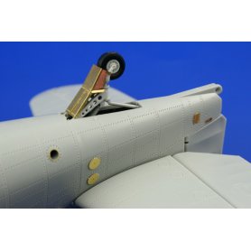 Eduard 1:32 F6F-5 exterior dla Trumpeter