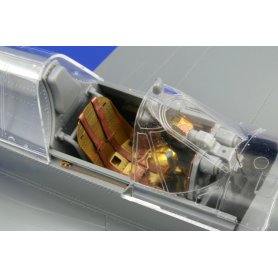 Eduard 1:32 Curtiss P-40E interior S.A. dla Hasegawa