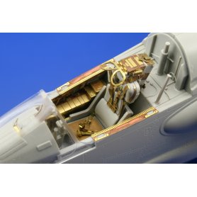 Eduard 1:32 F-8E interior S.A. dla Trumpeter