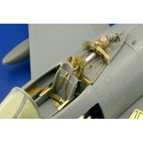 Eduard 1:32 F-86F-30 interior S.A. dla Kinetic
