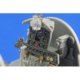 Ki-84 Hayate interior HASEGAWA