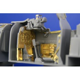 Eduard 1:32 North American P-51D interior dla Dragon 