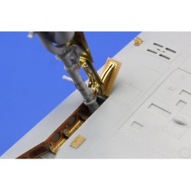 Eduard 1:32 Mitsubishi J2M3 Raiden exterior dla Hasegawa