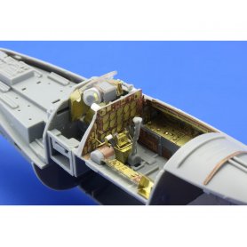 Eduard 1:32 F-84E interior S.A. dla Hobby Boss