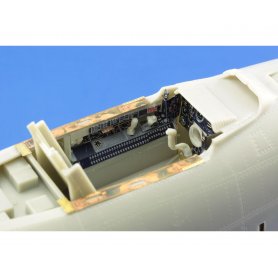 Eduard 1:32 F-86D interior S.A. dla Kittyhawk KH32007