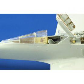 Fw 190F-8 interior S.A. Revell 04869