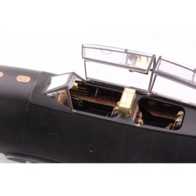 Me 262B-1 interior REVELL 4995