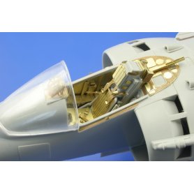 Eduard 1:32 AV-8B interior S.A. dla Trumpeter