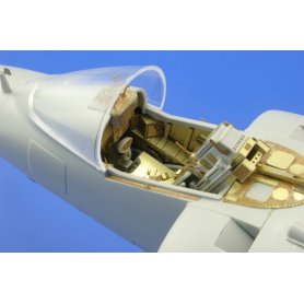 Eduard 1:32 AV-8B interior S.A. dla Trumpeter