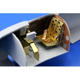 Eduard 1:32 Mitsubishi A5M2 Claude interior S.A. dla Special Hobby