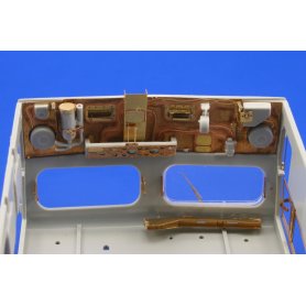 Eduard 1:35 M-4 Tractor 90mm dla Hobby Boss