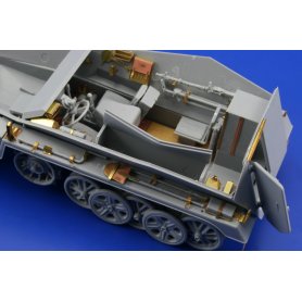 Eduard 1:35 Sd.Kfz.250/11 SPW dla Dragon 6132