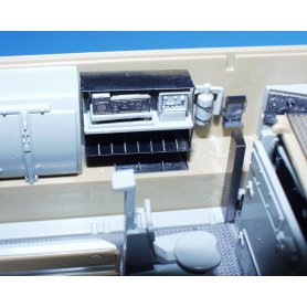 Eduard 1:35 M-113 IDF Zelda interior dla Academy