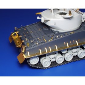 Eduard 1:35 M4A3E8 Sherman dla Dragon