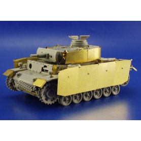 Eduard 1:35 Schurzen Pz.Kpfw. III Ausf.M/N dla Dragon 9015