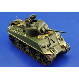Eduard 1:35 M4A2 Sherman US Marines dla Academy