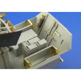 Eduard 1:35 Sd.Kfz. 251/21 Ausf. D Drilling dla Dragon