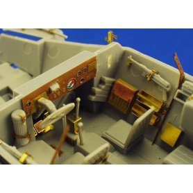 Eduard 1:35 Sd.Kfz.251/1 Ausf.C dla Dragon 6224