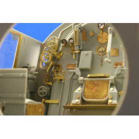 Eduard 1:35 BR 52 w/Steifrahmentender interior dla Trumpeter