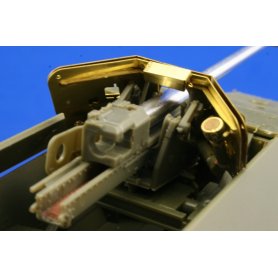 Eduard 1:35 Sd.Kfz.251/22 Ausf.D dla AFV Club