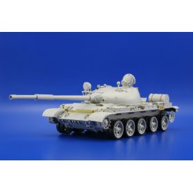 T-62 TRUMPETER
