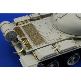 T-62 TRUMPETER