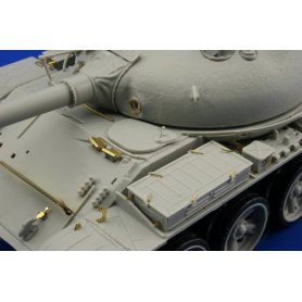 T-62 TRUMPETER