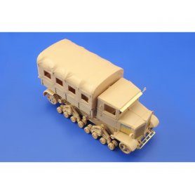 Eduard 1:35 Voroshilovets Tractor dla Trumpeter