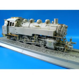 BR 86 exterior TRUMPETER