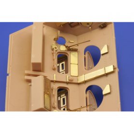 Eduard 1:35 152mm ShkH vz.77 DANA interior dla Hobby Boss